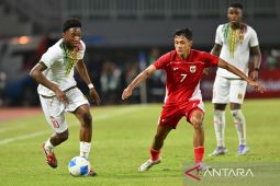 Indra Sjafri tak ingin timnya disamakan dengan tim Gerald Vanenburg