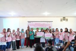 PLN dorong sekolah aman energi terbarukan berbasis sampah dan pemanfaatan layanan PLN Mobile