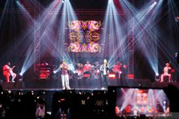 Maher Zain dan Harris J pukau ribuan penggemar di Surabaya