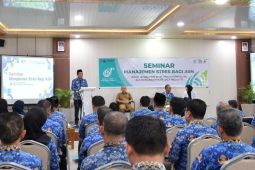 Pemkab HSS gelar seminar manajemen stres untuk ASN