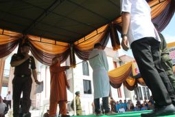 10 terpidana judol dicambuk di Aceh Tamiang, Kajari sebut pelanggaran syariat meningkat