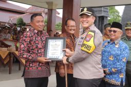 Polres Blitar apresiasi pos kamling berprestasi turut jaga lingkungan