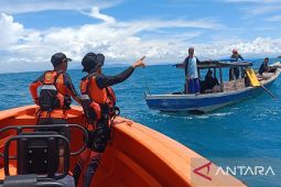 Basarnas lakukan patroli imbau nelayan waspada cuaca buruk Selat Sunda