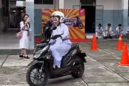 Tips berkendara honda #Cari_aman untuk perempuan