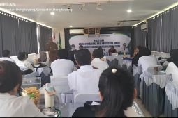 Pemkab Bengkayang beri pelatihan pemasaran perkuat kontribusi UMKM ke daerah