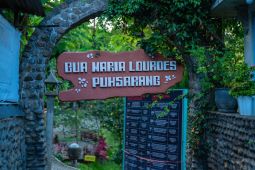 Gereja Puhsarang, salah satu destinasi wisata Katolik terbesar di Indonesia