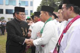 Gubernur Jakarta Pramono ingatkan soal dana BOS