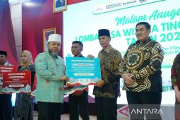 Gubernur Helmi Hasan soroti pentingnya pembangunan daerah ramah wisata