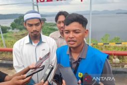 PT PLN sebut PLTS terapung menjadi opsi pengembangan EBT di Papua