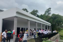 Ratusan santri Al Barkah Bekasi nikmati fasilitas gedung baru