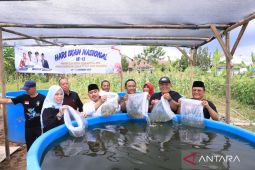 Pemkab Bekasi galakkan budidaya bioflok untuk tingkatkan konsumsi ikan