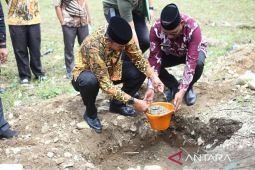 Pemkab Madina targetkan perputaran ekonomi Rp900 miliar lewat Gerai Merah Putih