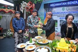 Pemkab Trenggalek kukuhkan Pengurus Pamengku Adat perkuat pelestarian budaya