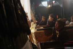 Pagelaran wayang kolaborasi tiga dalang di Tulungagung