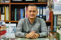 Pakar sebut target rel 12.100 km berpeluang majukan transportasi