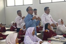 Pemkot Tasikmalaya menormalisasi saluran air untuk cegah banjir