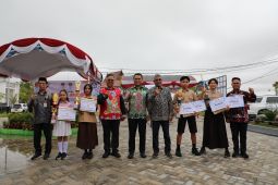 Pemkot Palangka Raya komitmen penguatan SDM unggul dan beri apresiasi siswa berprestasi