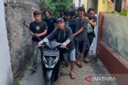 Polisi tangkap lima pelaku perampasan bermodus kenalan online di Bekasi