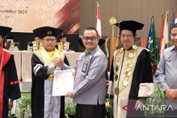 Kemenkum Babel serahkan 295 sertifikat hak cipta