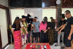 Seorang anggota polisi di Dompu dibekuk saat pesta ekstasi