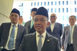 Bahlil hitung formulasi bea keluar mineral, emas wajib kena