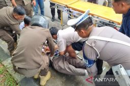 Tragis! Anggota PNS Satpol PP Kalteng meninggal dalam insiden kecelakaan tunggal