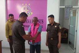 Kejari Kupang tetapkan mantan Kadis PUPR jadi tersangka korupsi