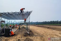 Bupati Situbondo tinjau progres pembangunan Bandara Kiai As'ad