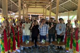 Puluhan pelaku pariwisata Banyuwangi dilatih keramahtamahan