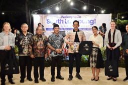 Kemenpora apresiasi  Lamsel sambut 21 delegasi Australia