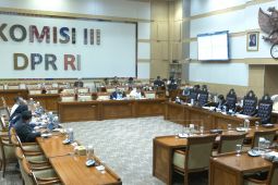 Komisi III DPR dan pemerintah mulai membahas RUU Penyesuaian Pidana berisi 9 pasal