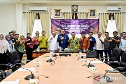 Gubernur Gorontalo percepat pembangunan jalan atasi wilayah terisolir