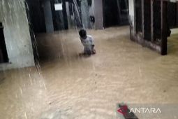 Pemkot Medan tunggu kondisi cuaca untuk kebijakan liburkan sekolah