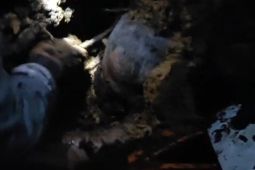 Dua meninggal, puluhan korban masih tertimbun longsor di Tapsel