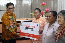 Pemkot Jayapura-Kantor Pos salurkan BLTS Kesra kepada 3.323 KPM