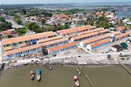 Avian Brands dukung revitalisasi 110 rumah di Kampung Tanjung Kait