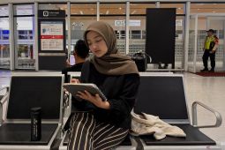 Penumpang kereta Whoosh diingatkan jaga barang bawaan pribadi