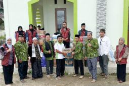 DMI Sipirok salurkan bantuan donasi untuk korban bencana longsor