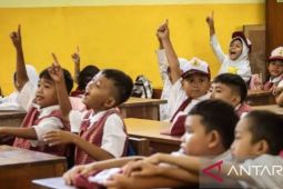 Pemkab Karawang nyatakan 11.775 dari 20.642 pendaftar lolos beasiswa Karawang Cerdas