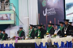 UIN STS Jambi kukuhkan 1.870 wisudawan pada Wisuda dan Dies Natalis ke-58