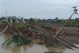 Sejumlah titik jalur kereta api di Aceh  terdampak banjir