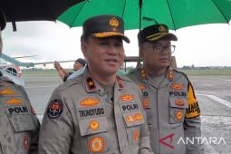 Polri kirim dua pesawat ke Sumatera, angkut 3,8 ton logistik