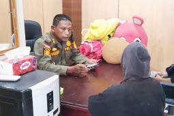 Satpol PP Murung Raya tertibkan pengemis di Puruk Cahu
