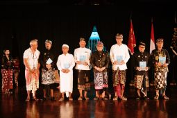 Buku Brahmasara Bhawana Mukti dan pentas tari kontemporer warnai Saraswati 2025