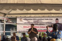 Ketua DPRD Palu serap aspirasi warga Layana soal sampah dan penerangan jalan