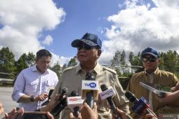 Prabowo: Kapal sandar di Sibolga, Hercules tiap hari angkut bantuan