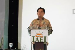 Menko Yusril: Syariah salah satu pilar pembentukan hukum nasional