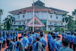 Ribuan pensiunan PNS Karawang tagih uang kadeudeuh Rp14 juta per orang ke Korpri