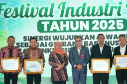 Kota Madiun terima penghargaan Industri Hijau Terbaik Jatim 2025