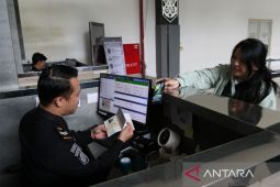 Layanan Imigrasi Entikong di pintu perbatasan